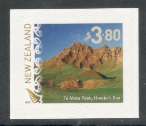 Colnect-21351-210-Te-Mata-Peak---Hawke-s-Bay---Jumbo-Roll.jpg