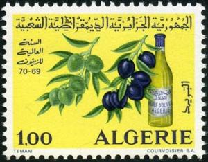 Colnect-722-949-Olives-Oil-Bottle.jpg