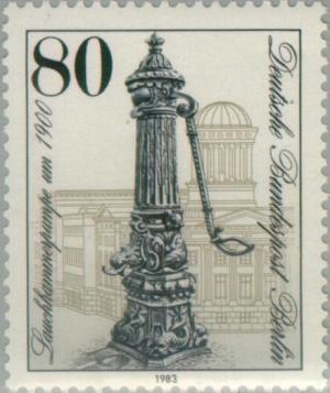 Colnect-155-519-Lauchhammer-pump-approx-1900-Schlosstrasse.jpg