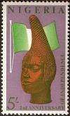 Colnect-430-683-Bronze-Head-and-Flag.jpg